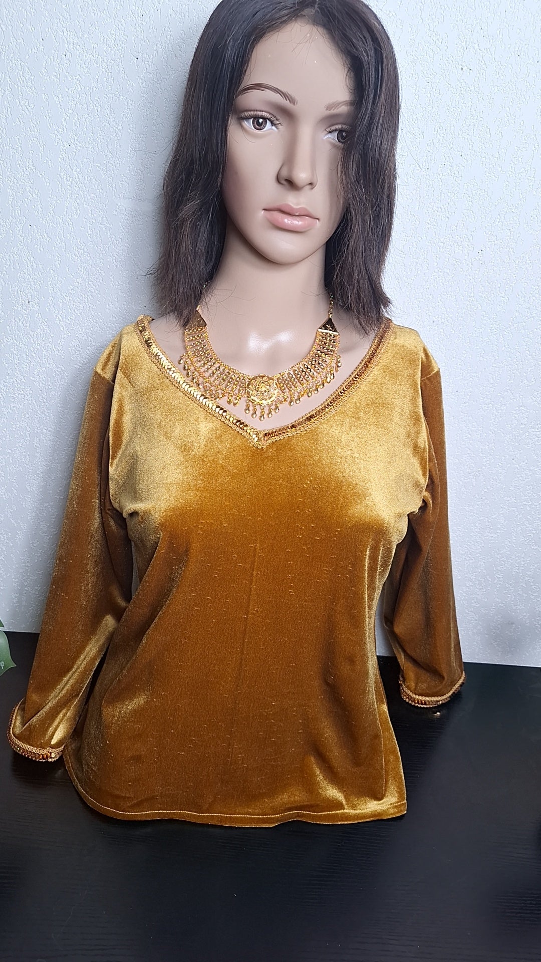 BODY VELOUR