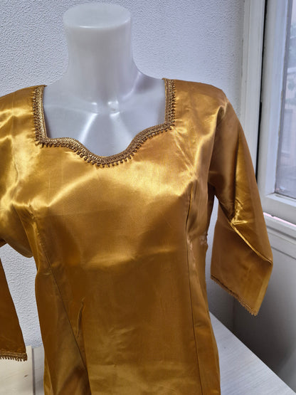 Body satin